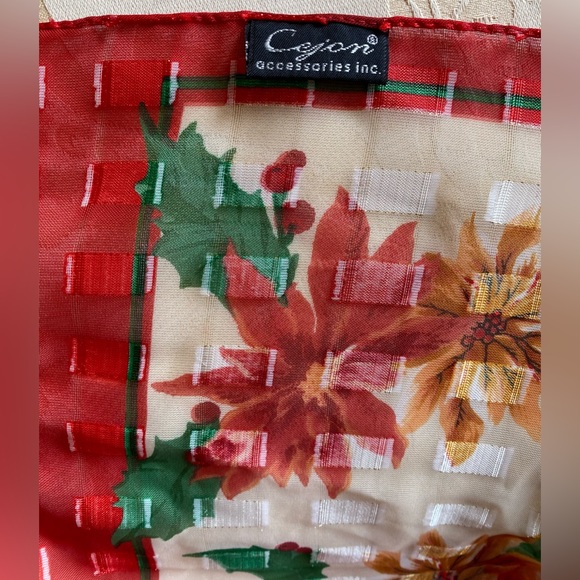 NWOT Vintage Holiday Scarf - Picture 10 of 11